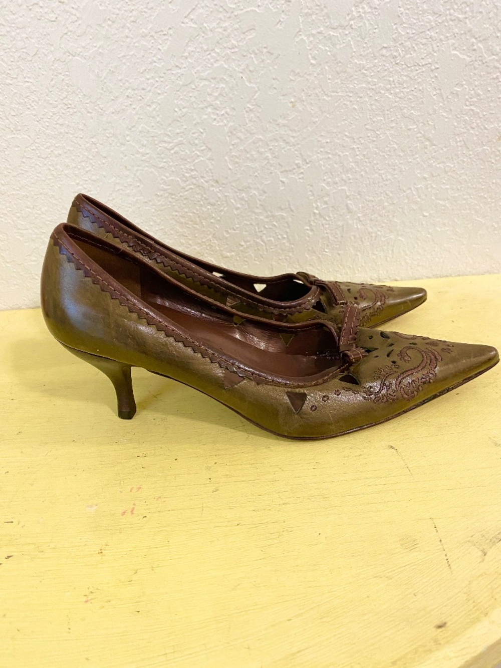Luna Rosa by Pazzo Size 7 Women’s Brown Kitten Heels Shoes